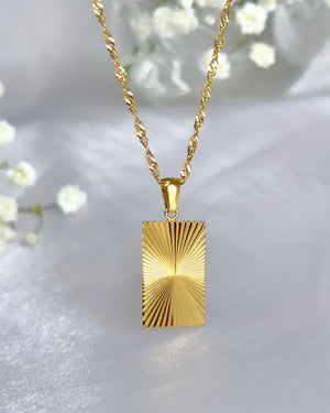 Aura Necklace - 18k Gold Plated on Stainless Steel