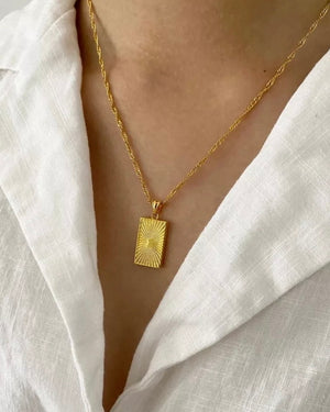 Aura Necklace - 18k Gold Plated on Stainless Steel